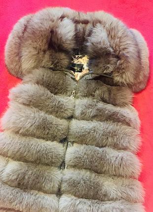 Мехова жилетка писец