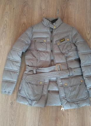 Продам женскую куртку на весну от известного бренда barbour,