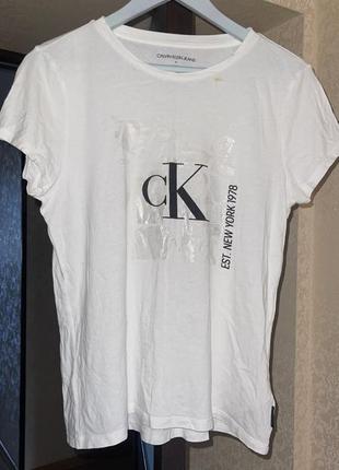 Біла футболка оригінальна calvin contract klein