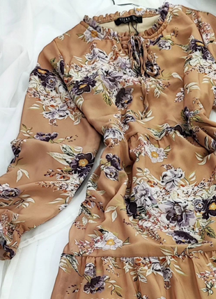 Красива гірчична максі сукня в квіти2 фото