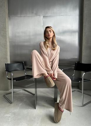 Жіночий костюм рубчік