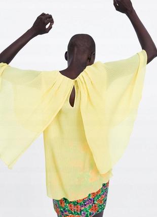 Блузка желтая zara пончо плиссированная р.м блуза, топ5 фото