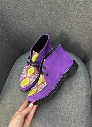 Яскраві фіолетові замшеві з шкіряною вставкою черевики3 фото