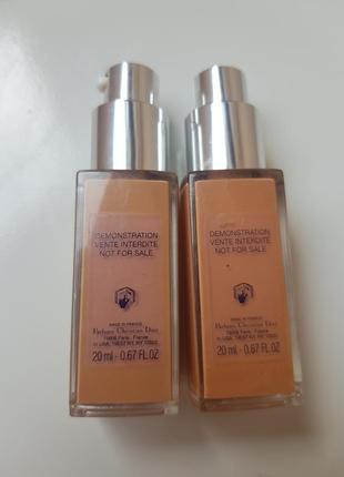 Christian dior diorskin forever glow стійкий тональний флюїд із spf 352 фото