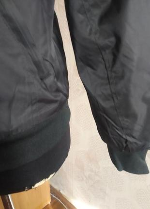 Куртка -вітровка 450 грн3 фото