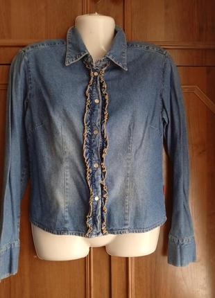 Джинсовая рубашка