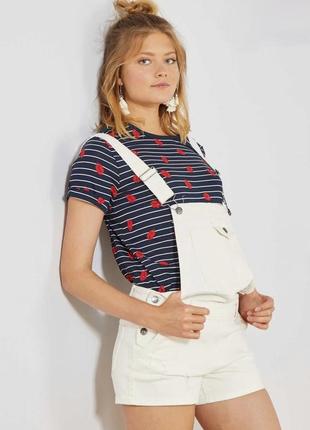 Джинсовый комбинезон