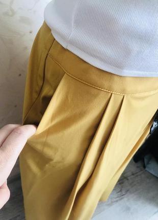 Шикарні модні  стильні гірчичні мальні круті палаццо-штани широкі красиві спідниця -брюки3 фото