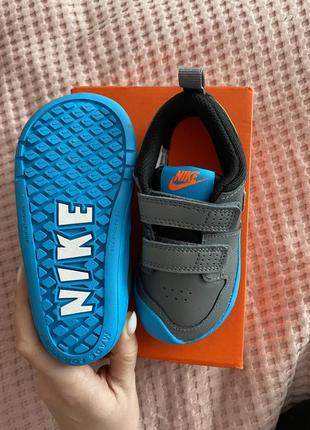 Кросівки nike3 фото