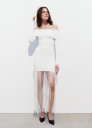 Трикотажна біла сукня з бахромою zara new