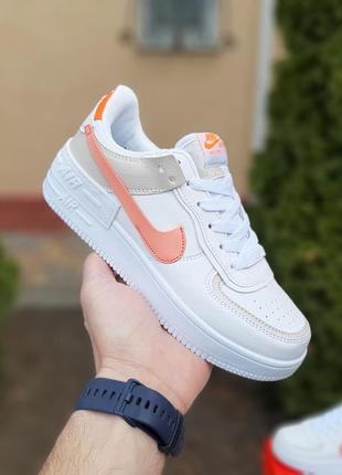 Жіночі кросівки nike air force 1 shadow білі з сірим з пудрою знижка sale | smb2 фото