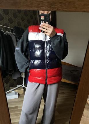 Жилет moncler