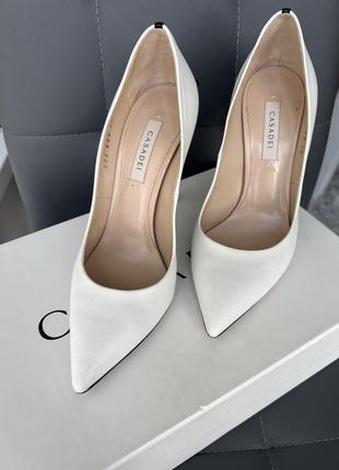 Туфлі casadei
