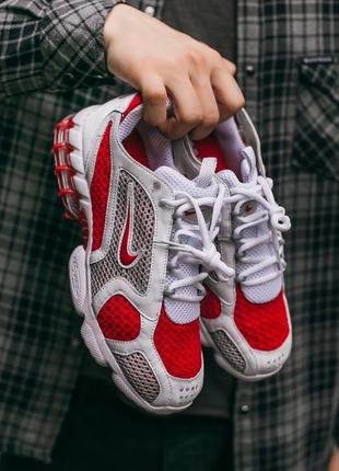 Кросівки nike air zoom spiridon caged 2 x stüssy “track red/smokers grey” кроссовки