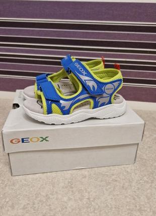 Сандаліі босоніжки geox оригінал р.31,,33