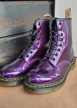 Лакові ботинки dr. martens vegan2 фото