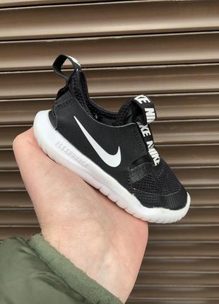 Nike flex runner 23,5р 13-13,5см кроссовки оригинал