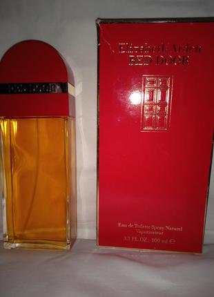 Elizabeth arden red door