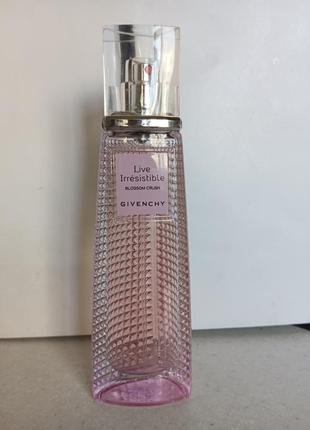 Givenchy live irresponsible blossom crush edt 1ml оригинал.