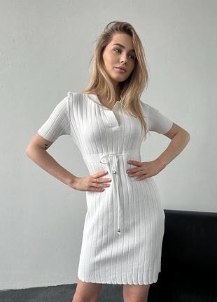 Якісна вʼязана сукня міні плаття з коміром стильне з короткими рукавами турецького виробництва8 фото