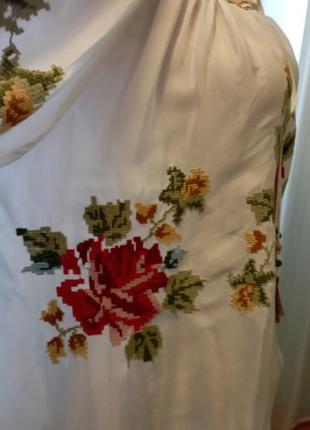 Неймовірна вишита блузка 🌹🌹🌹🌹🌹8 фото