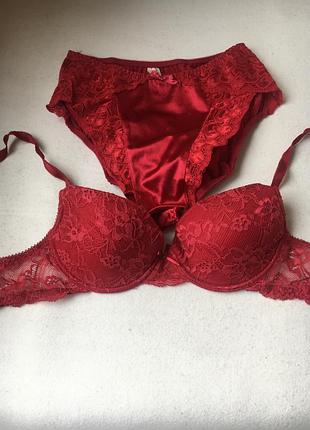 Червоний комплект білизни 70с\40