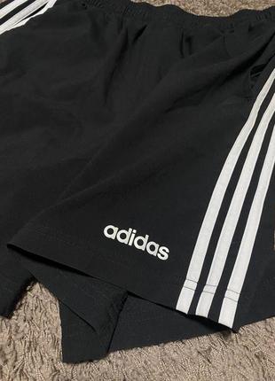 Шорти adidas оригінал l