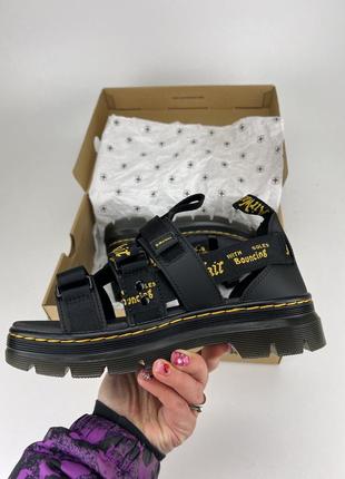 Босоніжки dr. martens pearson ii webbing 308220013 фото