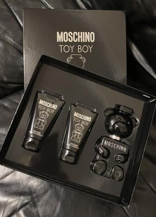 Moschino toy boy парфюмы набор оригинал