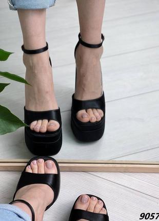 Акція 🔥 жіночі босоніжки атласні на підборах високий каблук туфлі відкриті з ремінцем босоножки на каблуках атлас братц5 фото