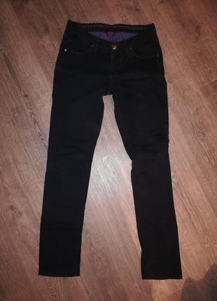 Женские классические черные джинсы