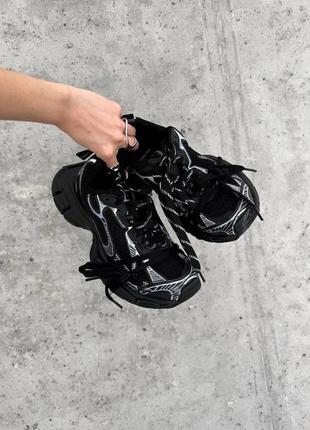 Жіночі брендові кросівки10 фото