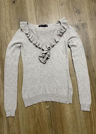 Zara тепла кофточка кофта з рюшами рюшками капучино