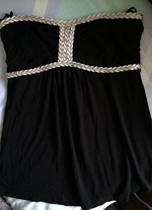 Класний топ без шлейок