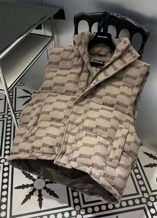 Желет balenciaga