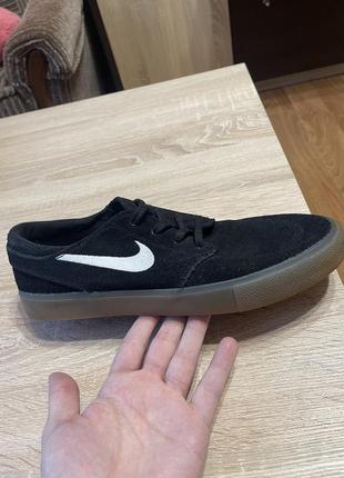 Nike sb zoom janoski rm aq7475-0036 фото