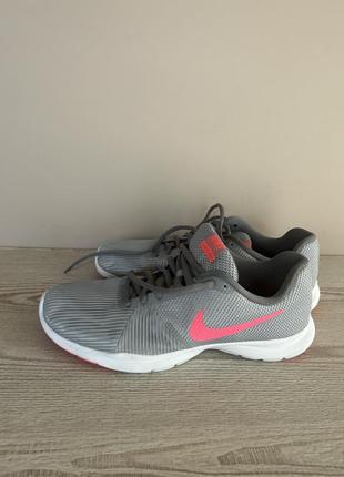 Новые кроссовки nike flex bijoux1 фото