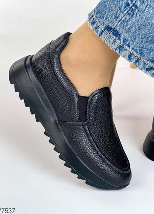 Шкіряні мокасини10 фото