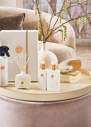 Набор private collection savage garden set (моющее средство 300 мл, бальзам для рук 175 мл).