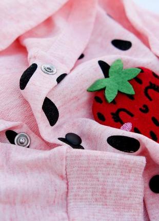 Ніжний рожевий пудровий костюм-трійка з боді та полуничками 0-3, 3-6, 6-9, 9-12 місяців туреччина2 фото