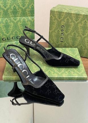 Туфлі мюлі gucci , вінтаж kitten heels трендові вінтажні туфлі