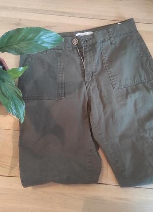 Базові брюки-карго хакі від young