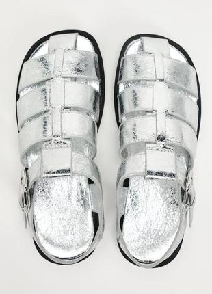Металізовані срібні сандалі zara new4 фото