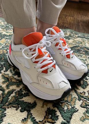 Знижка nike m2k beige white orange жіночі кросівки демі весна осінь білі бежеві найк женские кроссовки скидка беж кремовые с белым