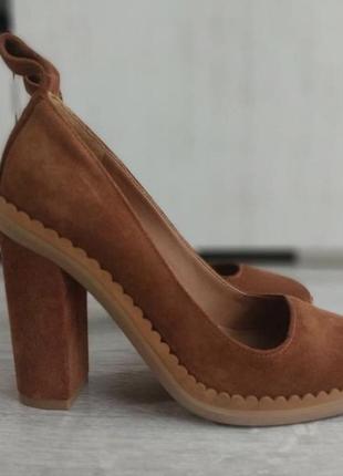 Замшеві брендові  жіночі туфлі човники на товстих підборах  see by chloe 37 розмір9 фото