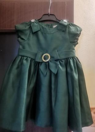 Нарядное платье для малышки