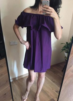 Платье нарядное красивое