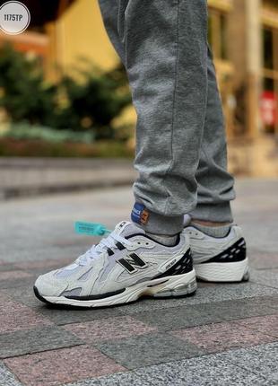 Чоловічі кросівки new balance 1906r