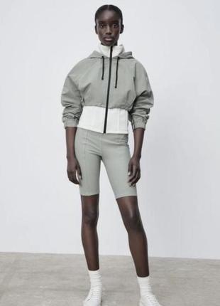 Zara куртка вітровка