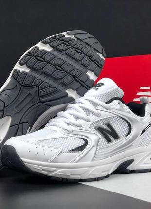 Чоловічі кросівки new balance 530 white black silver нью беланс білого з чорним та сріблястим кольорів